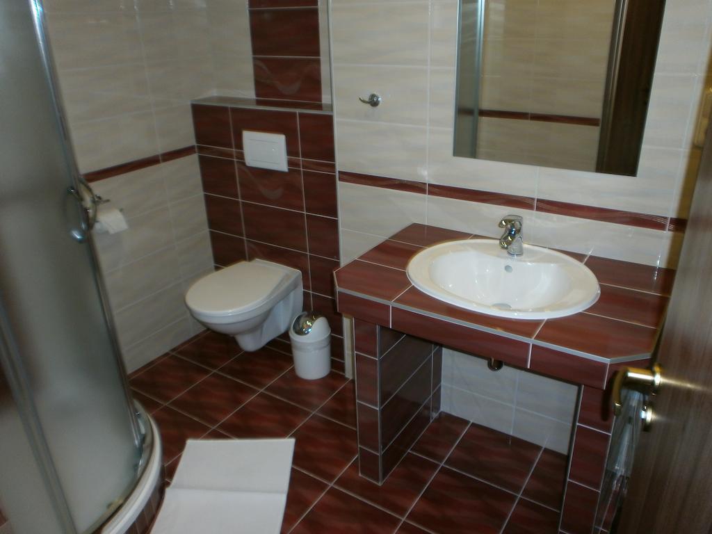 Hotel U Cisare Mělník 外观 照片