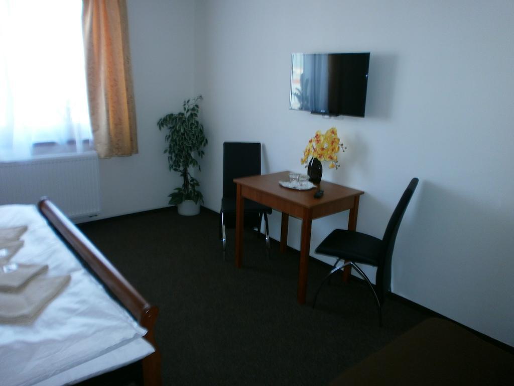 Hotel U Cisare Mělník 外观 照片
