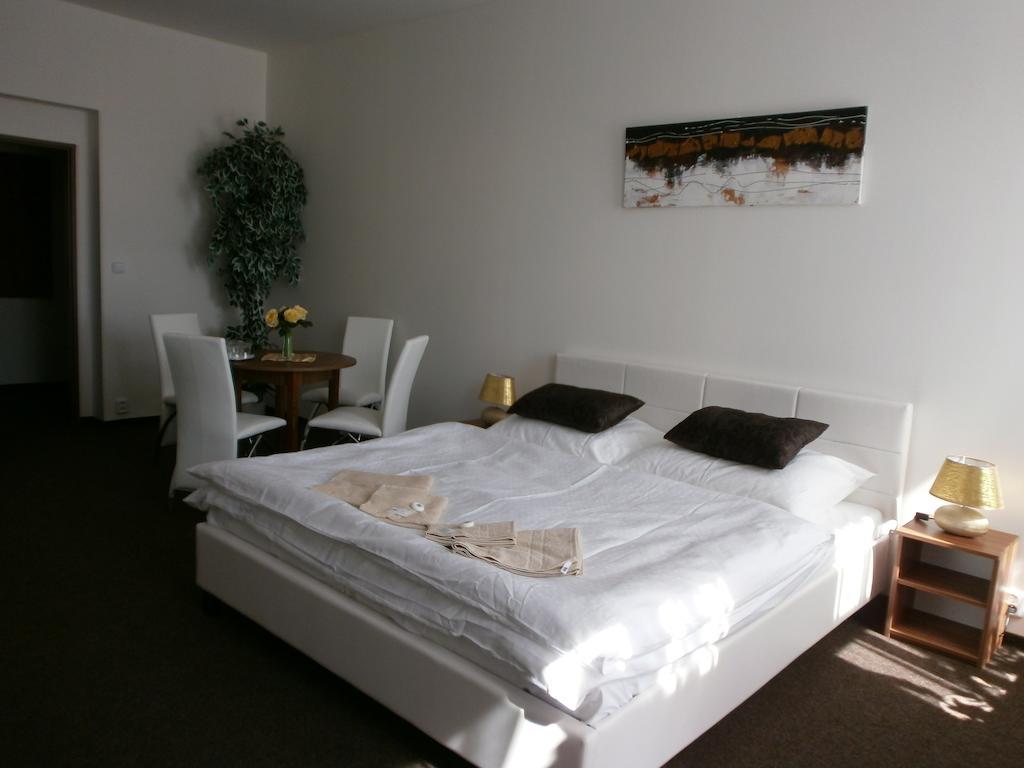 Hotel U Cisare Mělník 客房 照片