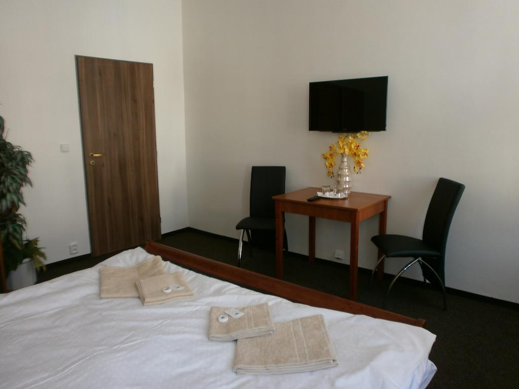 Hotel U Cisare Mělník 外观 照片