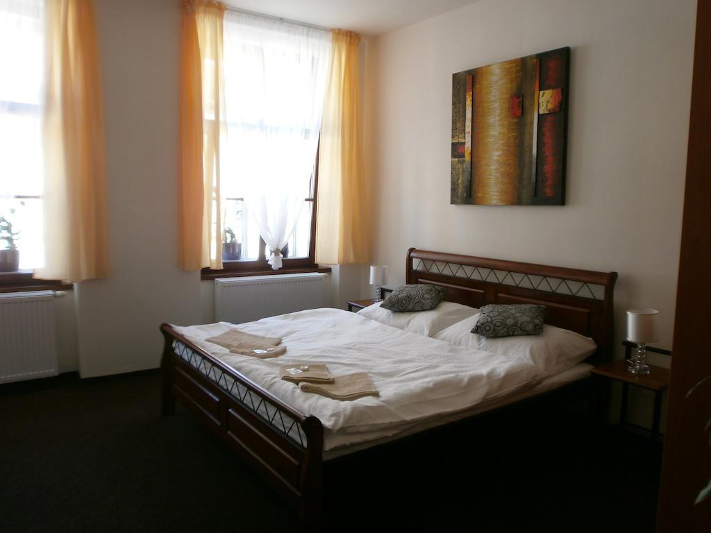 Hotel U Cisare Mělník 客房 照片